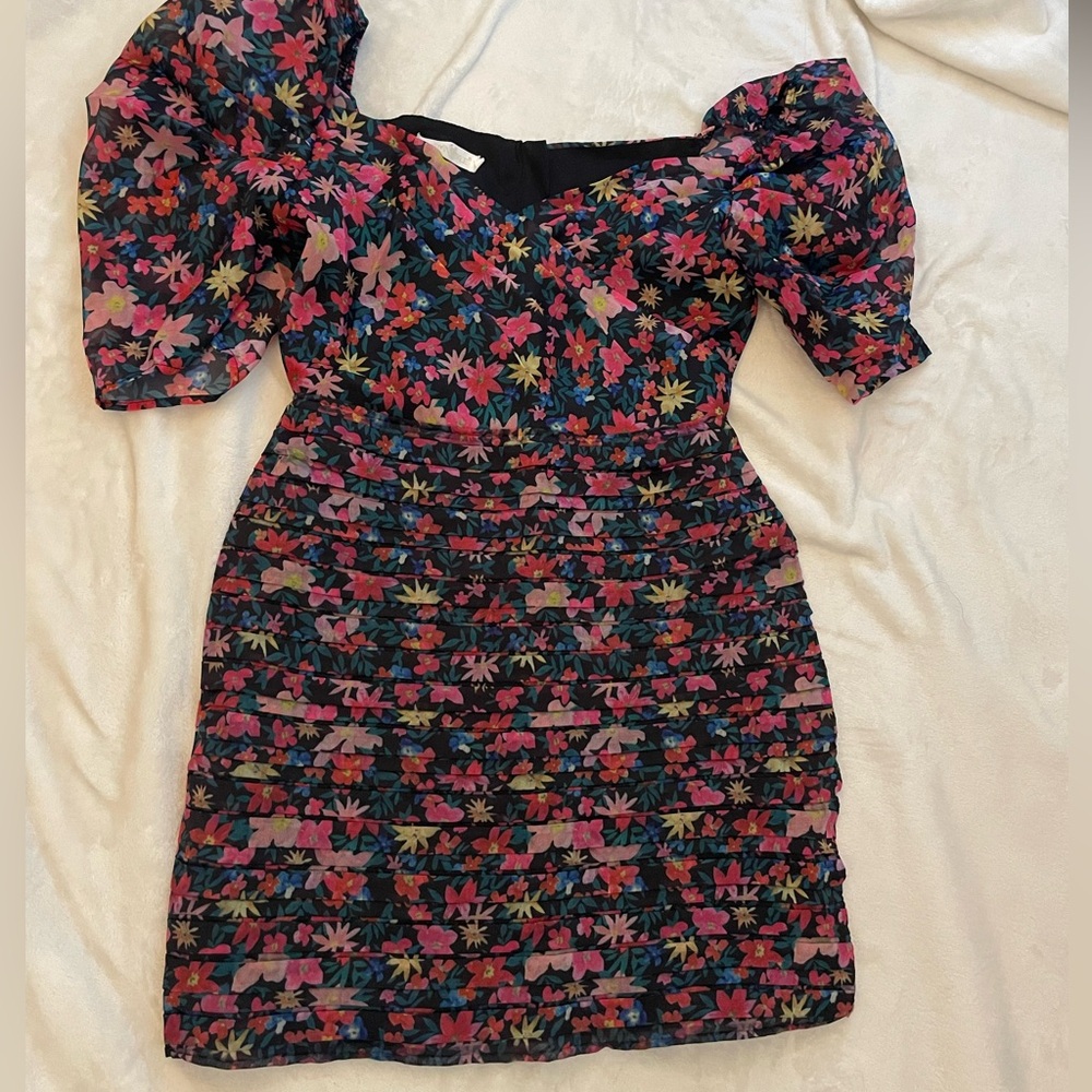 FLORAL DRESS